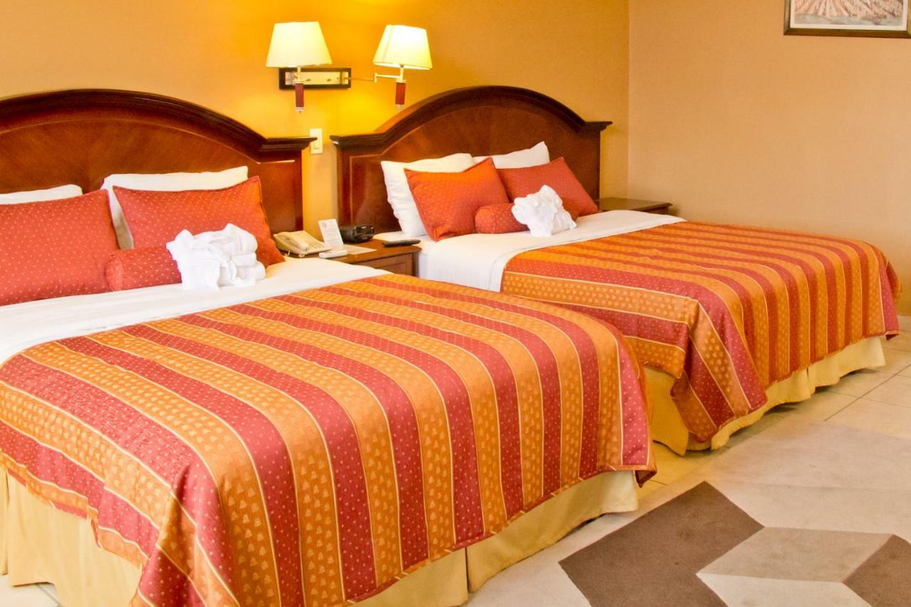 Hotel Monteolivos Σαν Πέδρο Σούλα Εξωτερικό φωτογραφία